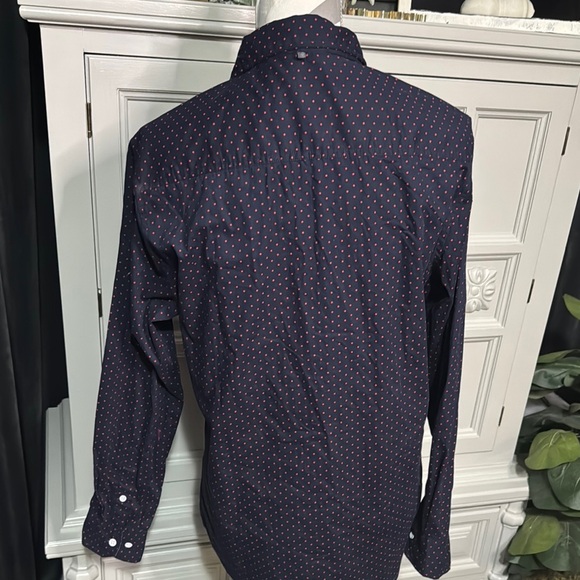 Men's Navy Blue Pattern Button-down Shirt by PD&C Size Medium - Picture 8 of 12